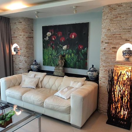 Karon Beach Apartment Sea View Buitenkant foto