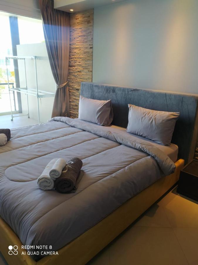 Karon Beach Apartment Sea View Buitenkant foto